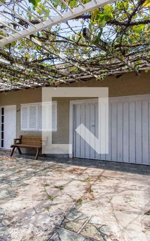 Casa para alugar com 400m², 3 quartos e 2 vagas Casa para alugar com 400m², 3 quartos e 2 vagasÁrea comum