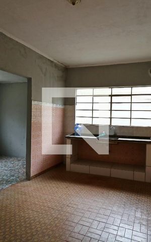 Casa à venda com 345m², 3 quartos e 1 vagaCozinha