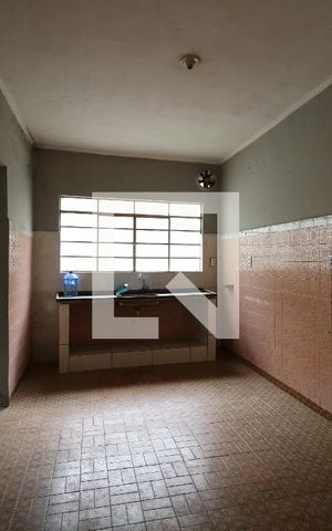Casa à venda com 345m², 3 quartos e 1 vagaCozinha