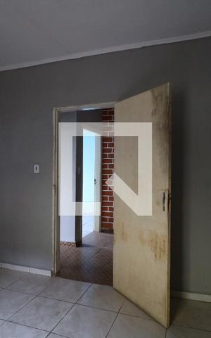 Casa à venda com 345m², 3 quartos e 1 vagaQuarto 2