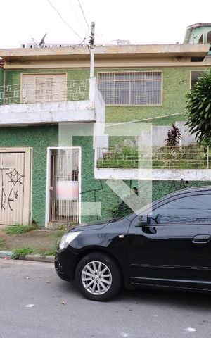 Casa à venda com 345m², 3 quartos e 1 vagaFachada