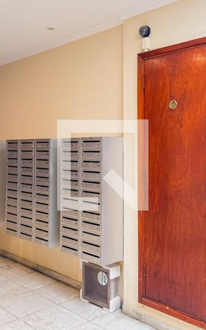 Apartamento à venda com 74m², 2 quartos e 1 vaga Apartamento à venda com 74m², 2 quartos e 1 vagaEntrada
