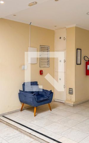 Apartamento à venda com 74m², 2 quartos e 1 vaga Apartamento à venda com 74m², 2 quartos e 1 vagaHall social