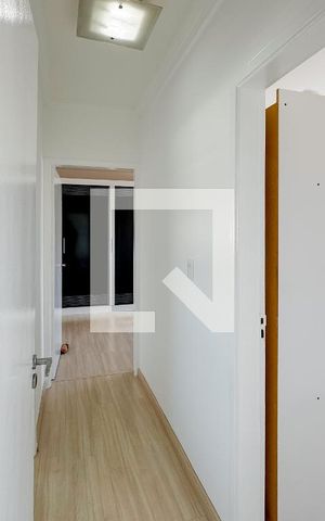 Apartamento à venda com 74m², 2 quartos e 1 vaga Apartamento à venda com 74m², 2 quartos e 1 vagaCorredor