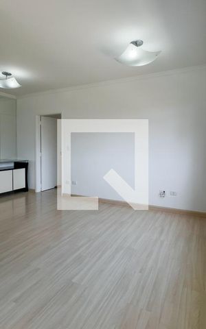 Apartamento à venda com 74m², 2 quartos e 1 vaga Apartamento à venda com 74m², 2 quartos e 1 vagaSala