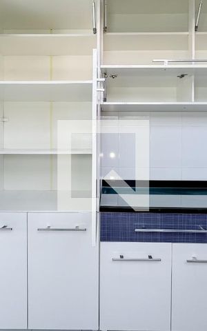 Apartamento à venda com 74m², 2 quartos e 1 vaga Apartamento à venda com 74m², 2 quartos e 1 vagaCozinha - Armários