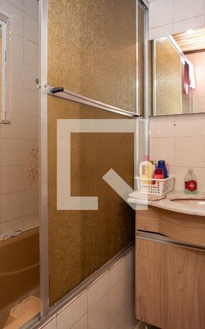 Casa à venda com 100m², 3 quartos e 2 vagas Casa à venda com 100m², 3 quartos e 2 vagasBanheiro