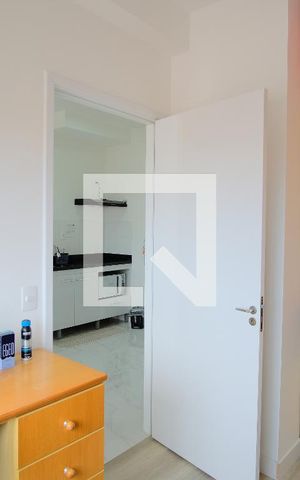 Apartamento para alugar com 32m², 1 quarto e 1 vagaQuarto 