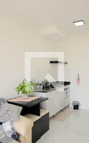 Apartamento para alugar com 32m², 1 quarto e 1 vagaSala