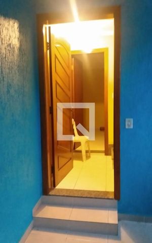 Casa à venda com 112m², 2 quartos e 2 vagas Casa à venda com 112m², 2 quartos e 2 vagasCorredor