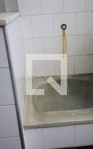 Apartamento à venda com 68m², 3 quartos e sem vagaÁrea de Serviço