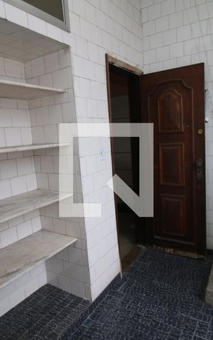 Apartamento à venda com 68m², 3 quartos e sem vagaÁrea de Serviço