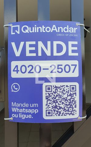 Casa à venda com 250m², 3 quartos e 2 vagas Casa à venda com 250m², 3 quartos e 2 vagasPLAQUINHA