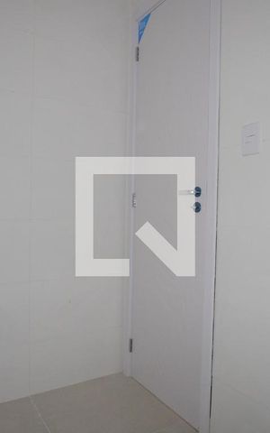Apartamento à venda com 198m², 3 quartos e 2 vagasBanheiro 