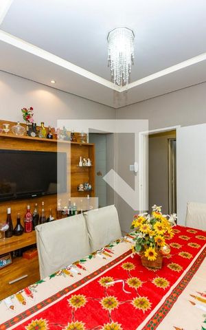 Casa à venda com 305m², 4 quartos e 2 vagas Casa à venda com 305m², 4 quartos e 2 vagasSala 2
