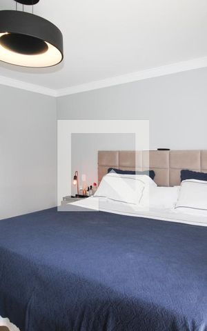 Casa à venda com 250m², 4 quartos e 3 vagas Casa à venda com 250m², 4 quartos e 3 vagasSuíte 1
