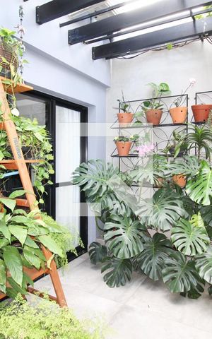 Casa à venda com 250m², 4 quartos e 3 vagas Casa à venda com 250m², 4 quartos e 3 vagasQuintal