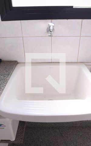 Apartamento para alugar com 58m², 1 quarto e 2 vagas Apartamento para alugar com 58m², 1 quarto e 2 vagasLavanderia
