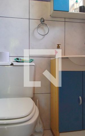 Casa à venda com 120m², 3 quartos e 2 vagasBanheiro da Demi Suíte