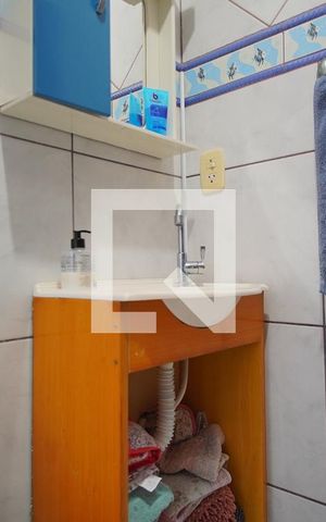 Casa à venda com 120m², 3 quartos e 2 vagasBanheiro Corredor