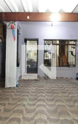 Casa à venda com 108m², 3 quartos e 2 vagasGaragem