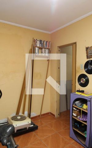 Casa à venda com 108m², 3 quartos e 2 vagasSuíte 1