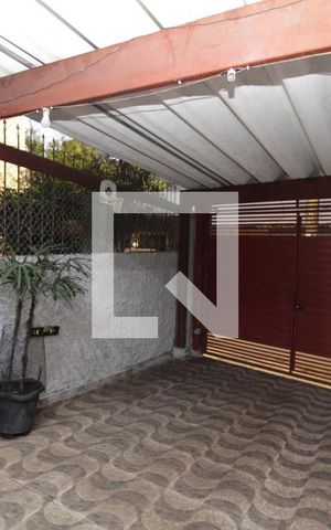 Casa à venda com 108m², 3 quartos e 2 vagasGaragem