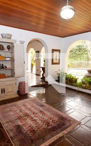 Casa à venda com 1000m², 5 quartos e 7 vagasSala 1