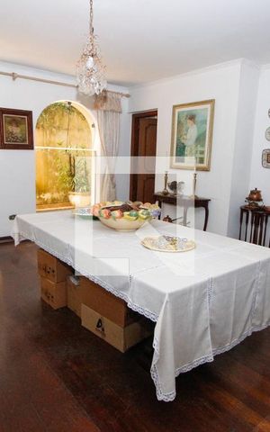 Casa à venda com 1000m², 5 quartos e 7 vagasSala de Jantar