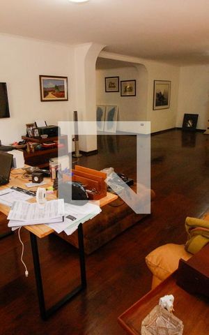 Casa à venda com 1000m², 5 quartos e 7 vagasSala 2