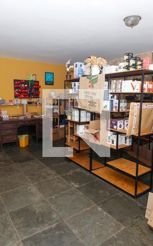 Casa à venda com 1000m², 5 quartos e 7 vagasGaragem