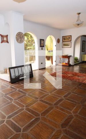 Casa à venda com 1000m², 5 quartos e 7 vagasSala 2
