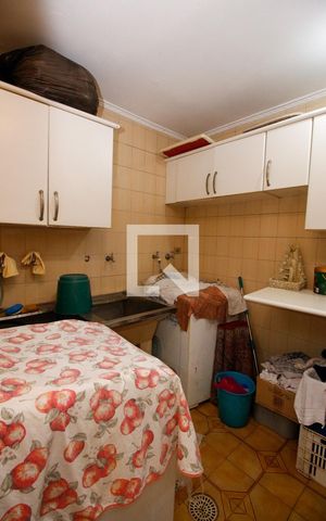 Casa à venda com 1000m², 5 quartos e 7 vagasÁrea de Serviço