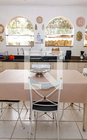 Casa à venda com 1000m², 5 quartos e 7 vagasCozinha