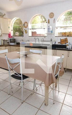 Casa à venda com 1000m², 5 quartos e 7 vagasCozinha