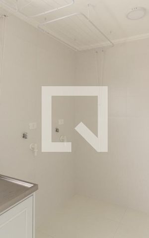 Apartamento à venda com 71m², 2 quartos e 1 vagaÁrea de Serviço