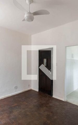 Apartamento para alugar com 35m², 1 quarto e sem vagaSala