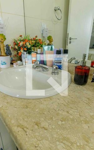 Casa de condomínio à venda com 329m², 4 quartos e 2 vagas Casa de condomínio à venda com 329m², 4 quartos e 2 vagasBanheiro da Suíte 3