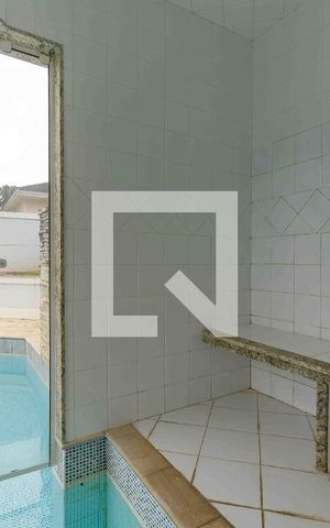 Casa de condomínio à venda com 329m², 4 quartos e 2 vagas Casa de condomínio à venda com 329m², 4 quartos e 2 vagasÁrea de Lazer Sauna