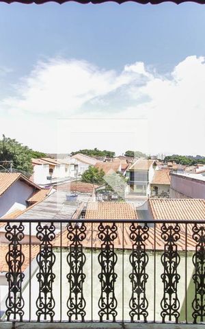 Casa para alugar com 80m², 2 quartos e 2 vagas Casa para alugar com 80m², 2 quartos e 2 vagasVaranda do Quarto 2