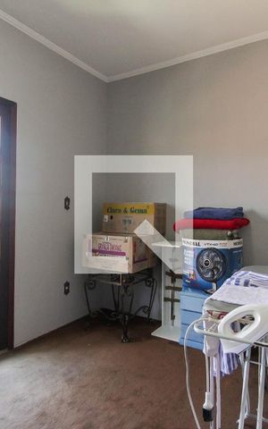 Casa para alugar com 80m², 2 quartos e 2 vagas Casa para alugar com 80m², 2 quartos e 2 vagasQuarto 2
