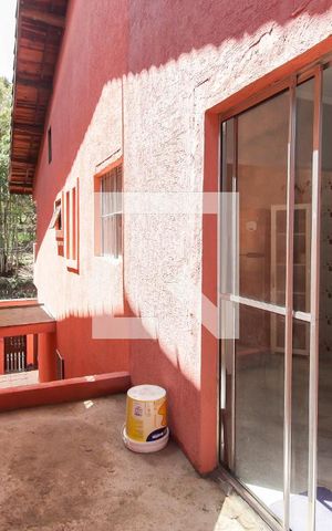 Casa para alugar com 80m², 2 quartos e 2 vagas Casa para alugar com 80m², 2 quartos e 2 vagasÁrea de Serviço