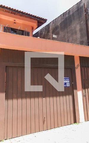 Casa para alugar com 80m², 2 quartos e 2 vagas Casa para alugar com 80m², 2 quartos e 2 vagasFachada da Casa