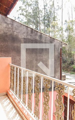 Casa para alugar com 80m², 2 quartos e 2 vagas Casa para alugar com 80m², 2 quartos e 2 vagasVaranda da Suíte