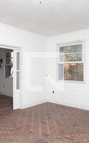 Casa à venda com 358m², 4 quartos e 5 vagasSala 2