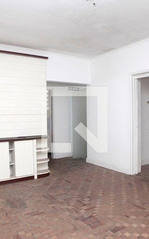 Casa à venda com 358m², 4 quartos e 5 vagasSala 2