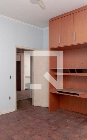 Casa à venda com 358m², 4 quartos e 5 vagasQuarto 4