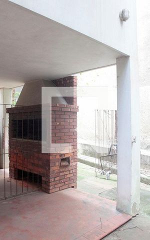 Casa à venda com 358m², 4 quartos e 5 vagasPátio + Churrasqueira