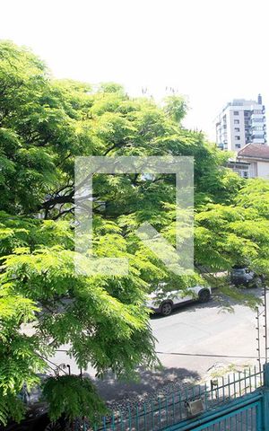Casa à venda com 358m², 4 quartos e 5 vagasQuarto 1 Suíte Vista