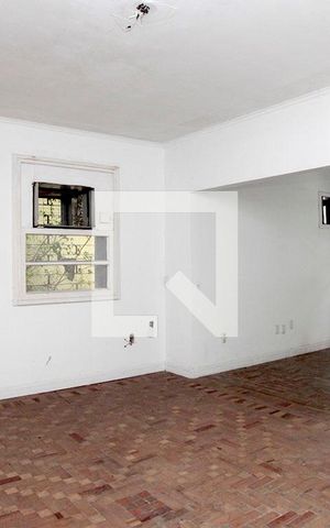 Casa à venda com 358m², 4 quartos e 5 vagasSala 2